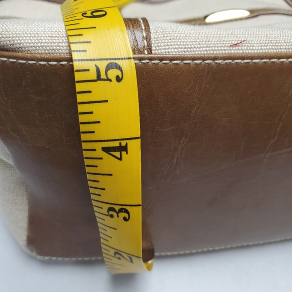 Carryland hand bag tote NWT - Picture 8 of 10